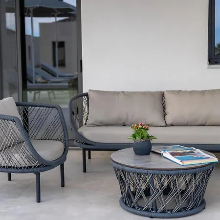 Nefeli - Elysian Kefalonia , 2 Min Walk From The & Brand New 2024 Villa